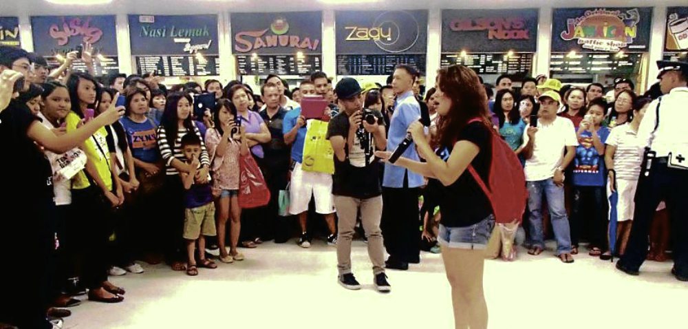 Zendee Rose Tenerefe Karaoke Queen of Manila | 22MOON.COM