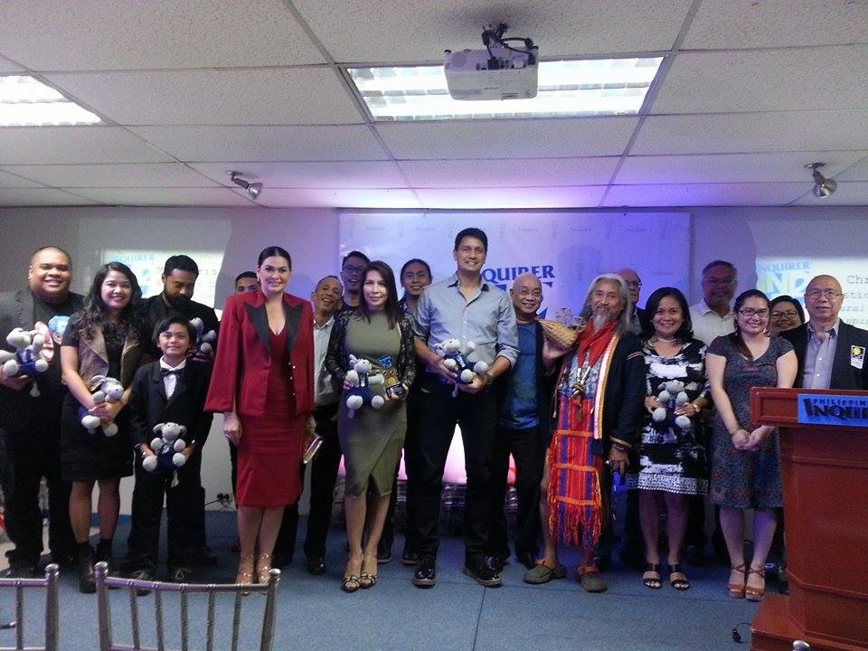 Happy with their Guyito trophies were the first set of awardees in Thursday night's Indie Bravo Awards led by Aiko Melendez (middle in red dress), Richard Gomez (middle in gray polo shirt) and Kidlat Tahimik (in ethnic costume). INQUIRER file