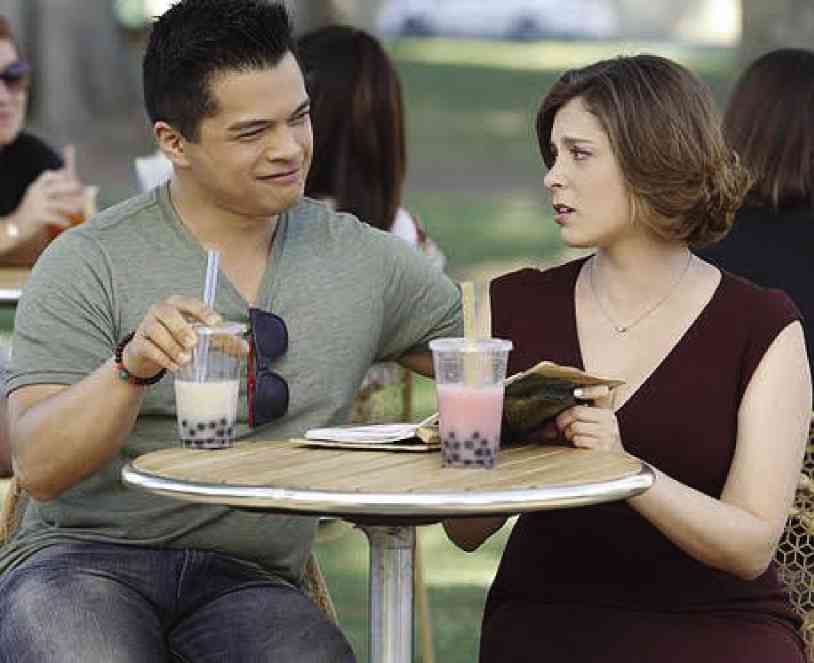 VINCENT Rodriguez III and Rachel Bloom play reacquainted exes.