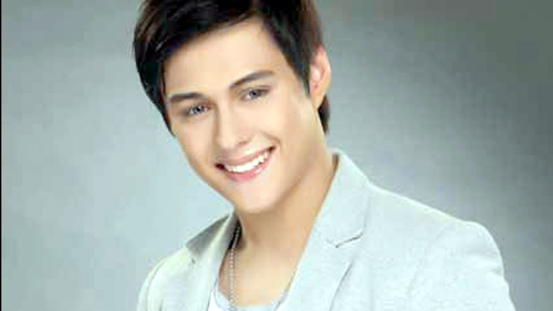 Enrique Gil Pics