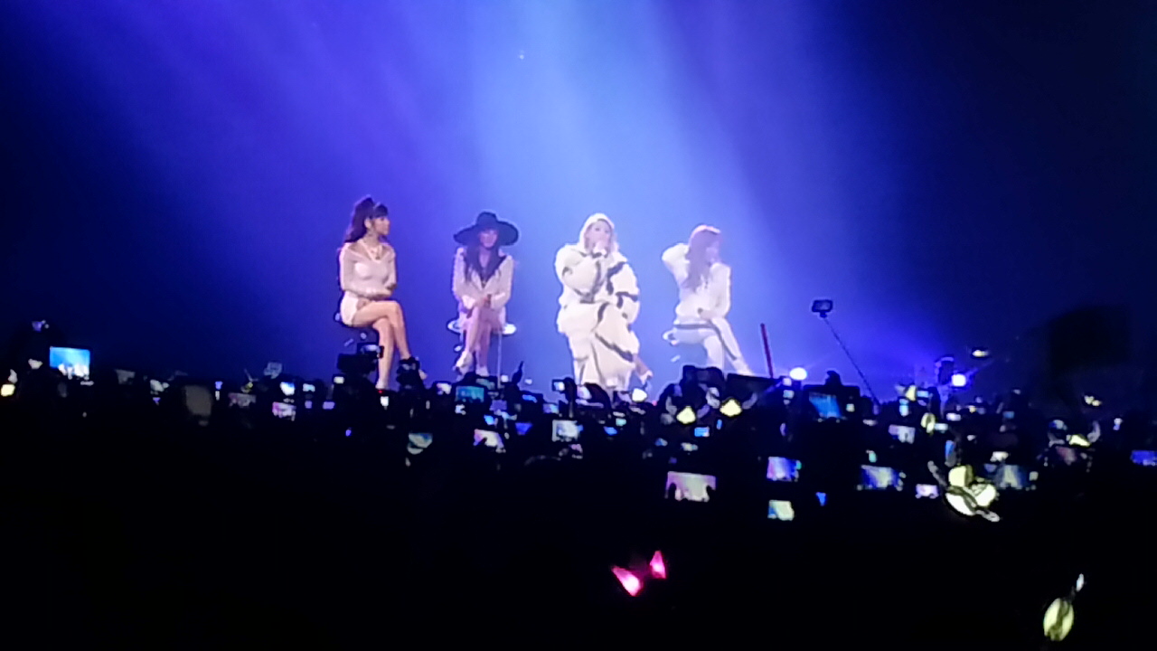 2NE1 went all out in Manila, left fans nothing to regret | Inquirer ...