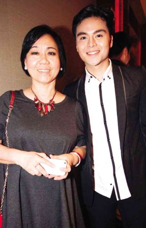 MANAGER Grace Mendoza and talent Mark Mabasa