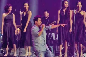 GLOC-9 paid tribute to his idol, the late master rapper. 