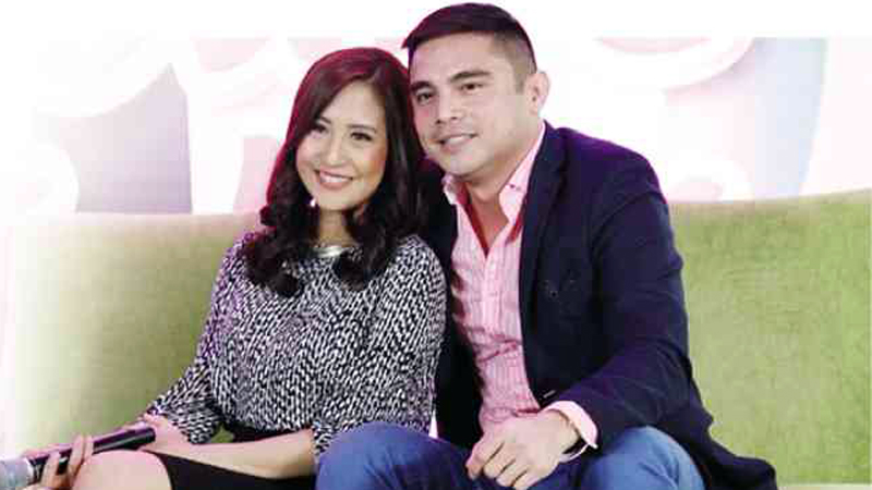 Jolina Magdangal and Marvin Agustin try to enjoy each other’s company.