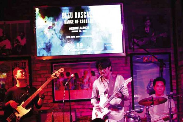 The Bleu Rascals with guitar sensation Paul Marney Leobrera (center)