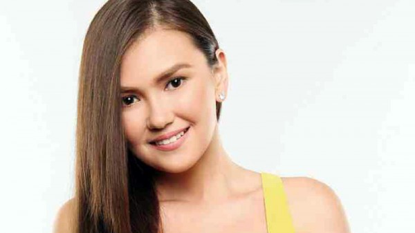 Angelica Panganiban doesn’t want fireworks when her man proposes.