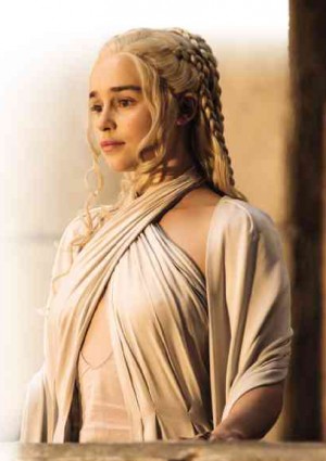 EMILIA Clarke is not recognized in the streets, without her silver hair. 