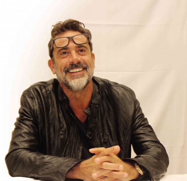 JEFFREY Dean Morgan says his son thinks he’s a zombie killer, a cowboy and a superhero. photo by Ruben V. Nepales 