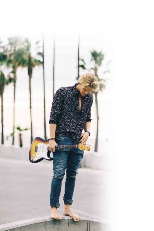 CODY Simpson says touring makes him miss his family.