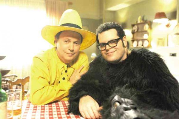BILLY Crystal (left) and Josh Gad have a functional  “odd couple”  dynamic.