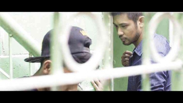 ROCCO Nacino (right) in “Balut Country”