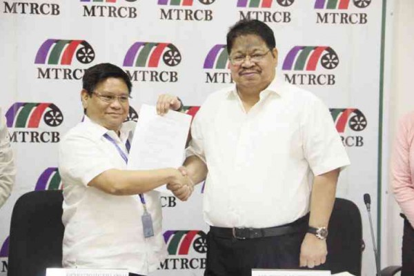 MTRCB chair Eugenio “Toto” Villareal (left)  and Radyo Inquirer station manager Jake Maderazo