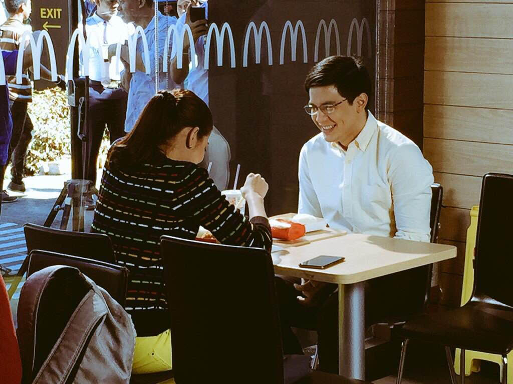 Alden Richards and Maine Mendoza on the set of their upcoming MMFF movie, "My Bebe Love". PHOTO BY DON LEJANO/INQUIRER.net