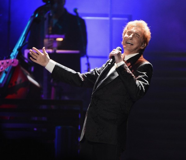 Barry Manilow. AFP FILE PHOTO