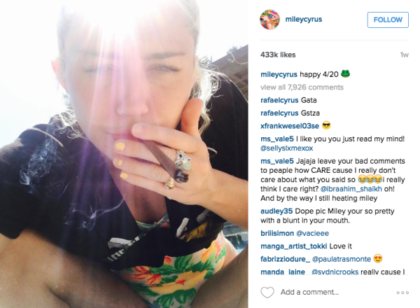 Miley Cyrus ring