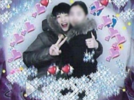 Song Joong-kis photo with ex-girlfriend creates buzz 
