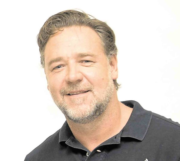 RUSSELL Crowe purely responds to the material offered to him.         PHOTO BY RUBEN V. NEPALES