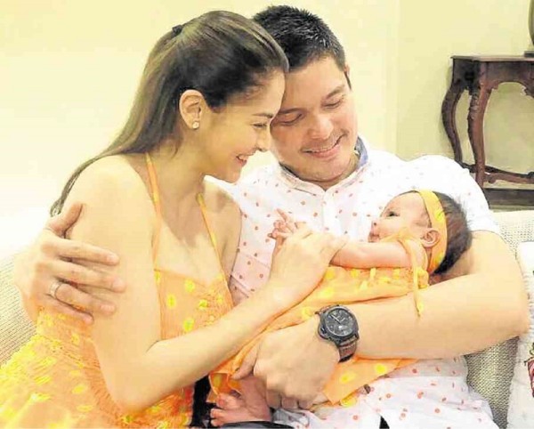 MARIAN Rivera with husband Dingdong Dantes and baby Zia