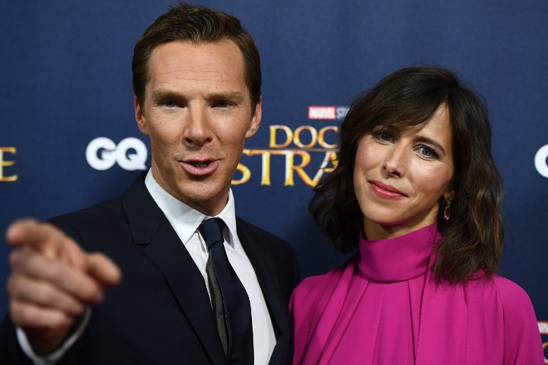 British actor Benedict Cumberbatch (L) and his wife Sophie Hunter pose for photographers upon arrival at a launch event for the film "Doctor Strange" at Westminster Abbey in central London on October 24, 2016.  / AFP PHOTO / Justin TALLIS