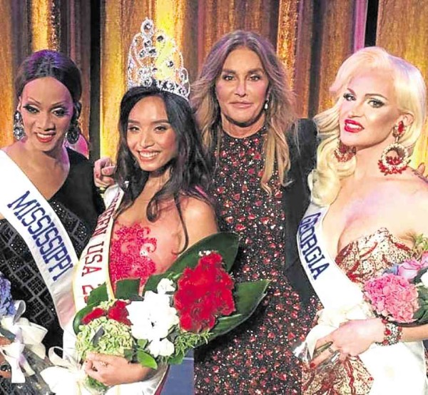 Caitlyn Jenner (third from left