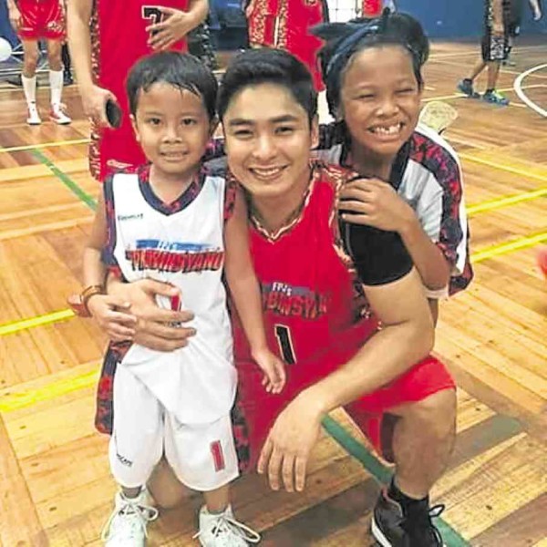 From left: Simon “Onyok” Pineda, Coco Martin and McNeal “Mak Mak” Briguela