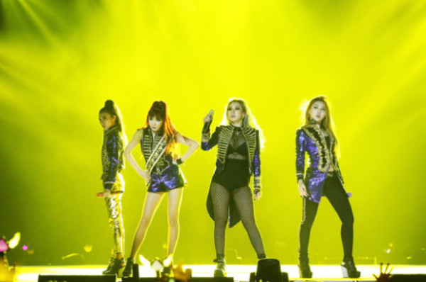 2NE1's last performance as a group before Minzy's departure and the disbandment was announced.