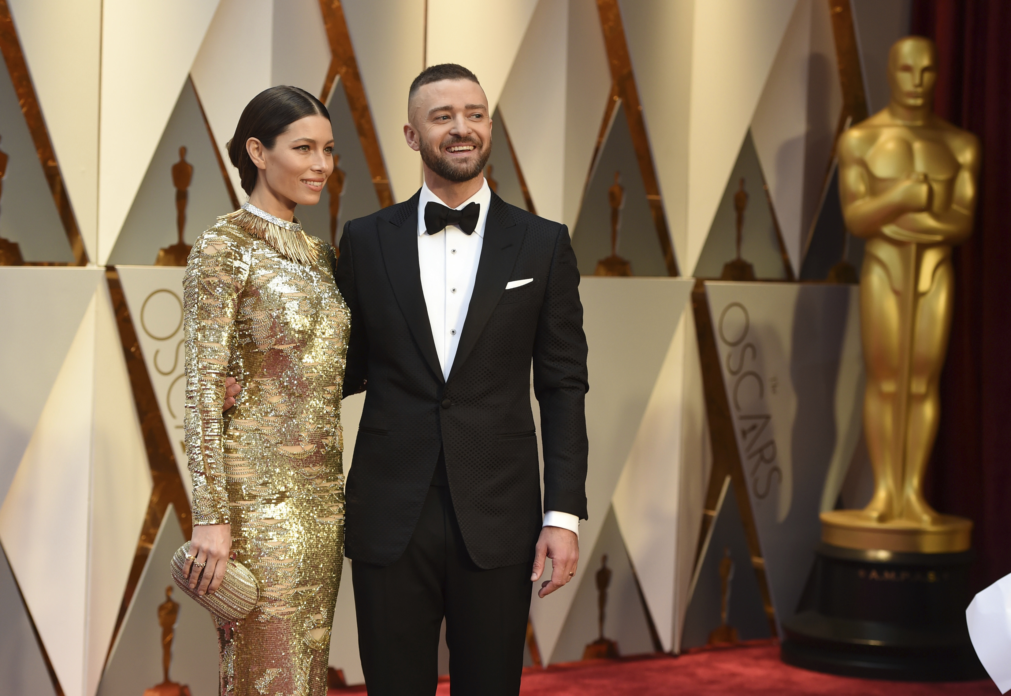 Jessica Biel, left, and Justin Timberlake arrive at the Oscars on Sunday, Feb. 26, 2017, at the Dolby Theatre in Los Angeles. (Photo by Jordan Strauss/Invision/AP)