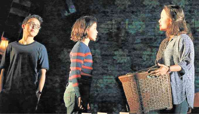 From left: Cris Villonco, Katie Bradshaw and the author in “Fun Home”