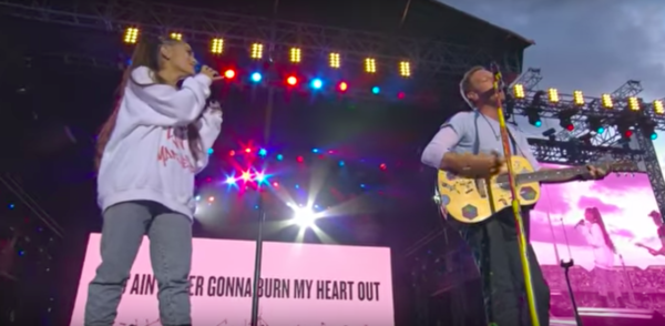 WATCH Coldplay performs ‘Don't Look Back in Anger’ at One WATCH Coldplay performs ‘Don't Look Back in Anger’ at One