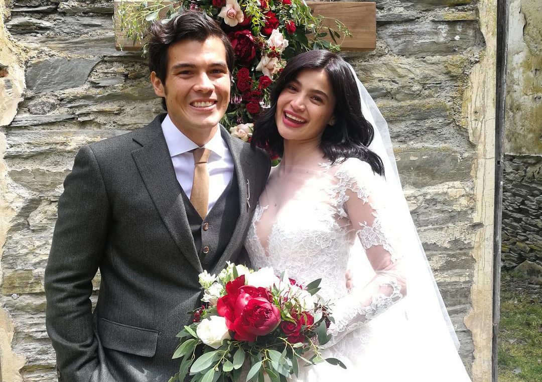 NEW COUPLE Erwan Heussaff and Anne Curtis pose after exchanging wedding vows.