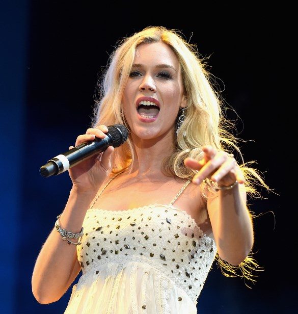 Joss Stone plays 'unofficial gig' in North Korea