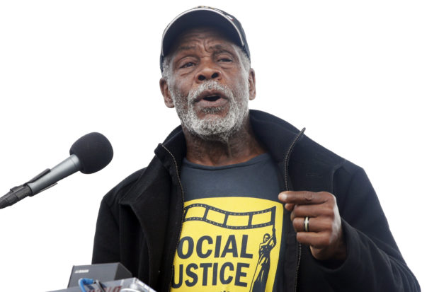Danny Glover to testify at House hearing
