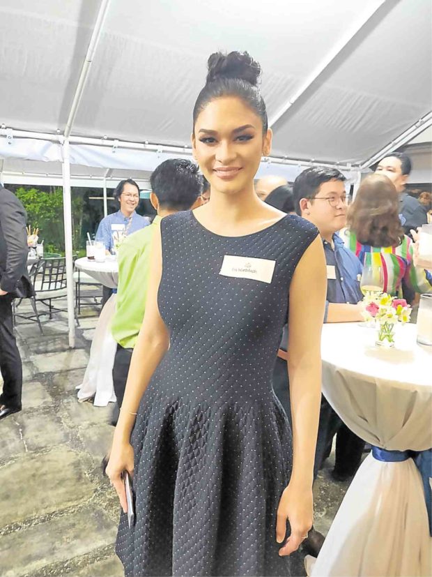Pia Wurtzbach supports legalization of same-sex marriage