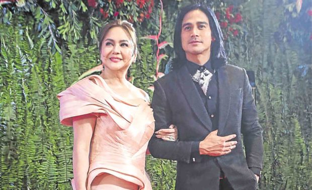 Piolo owes Charo for foray into producing
