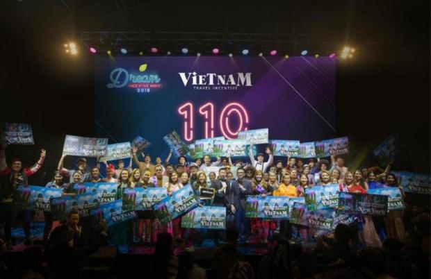 JC gave 110 distributors free trips to Vietnam