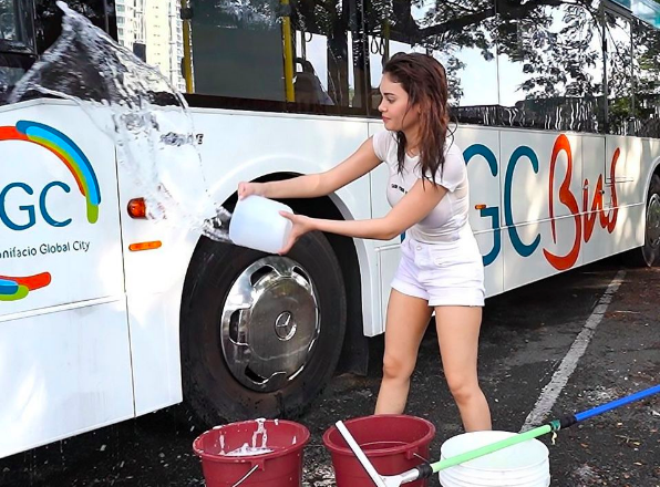 WATCH Ivana Alawi Takes On Bus Wash Challenge To Honor Lloyd Ca