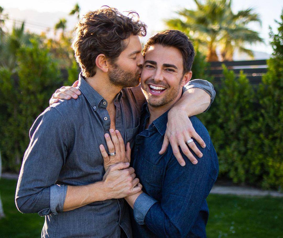 Look ‘mean Girls Star Jonathan Bennett Gets Engaged To Bf Jaymes Vaughan Inquirer Entertainment 