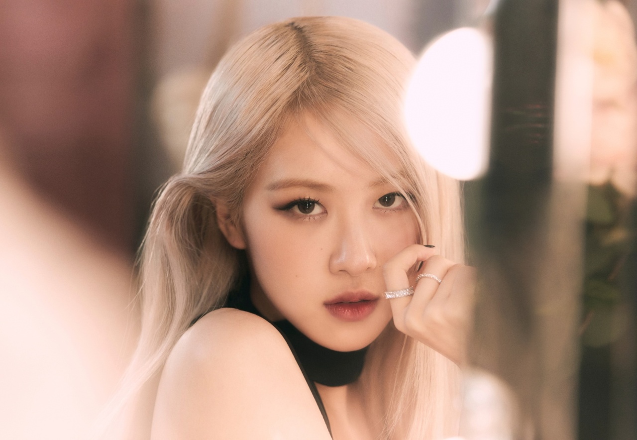 Blackpink's Rosé with Blonde Hair - wide 6