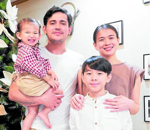 LJ with Paolo Contis and kids Summer and Aki.