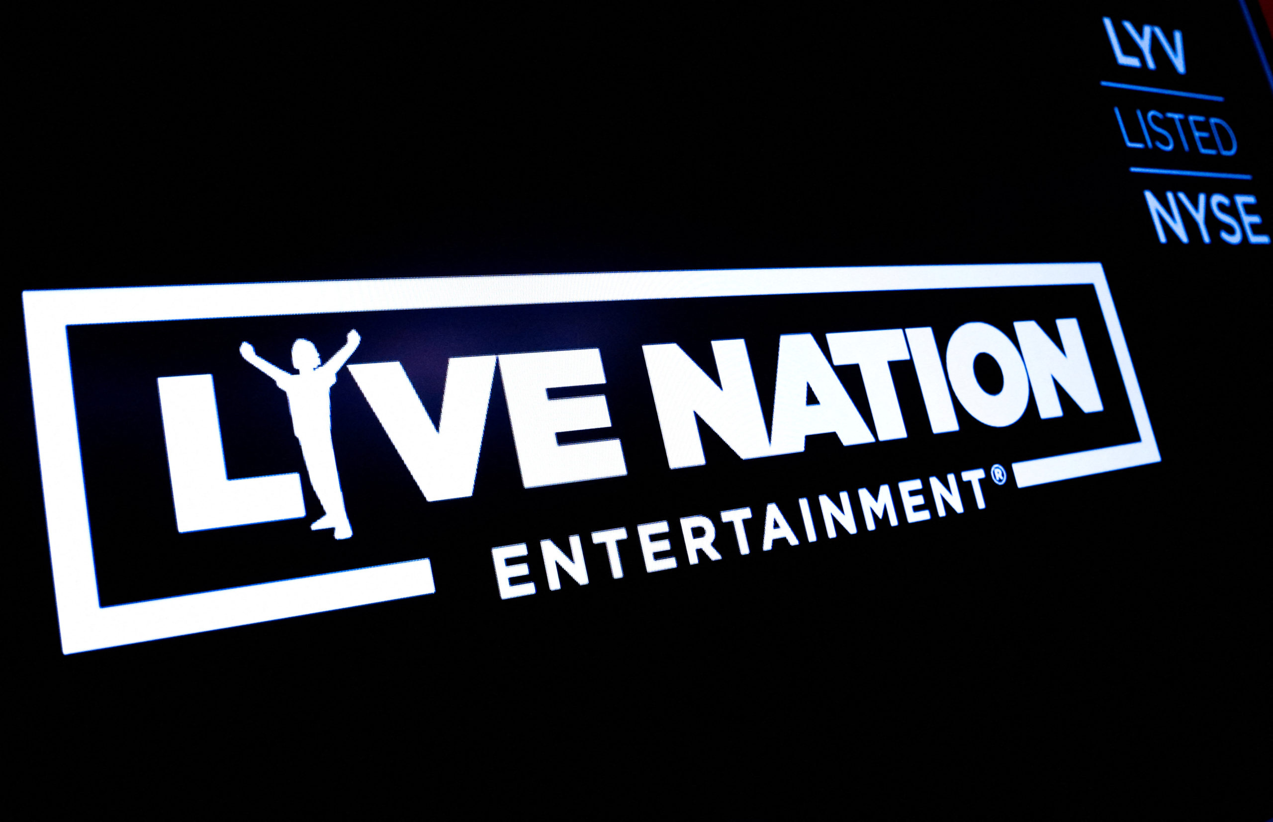 US lawmakers to probe promoter Live Nation's role at deadly Travis Scott concert