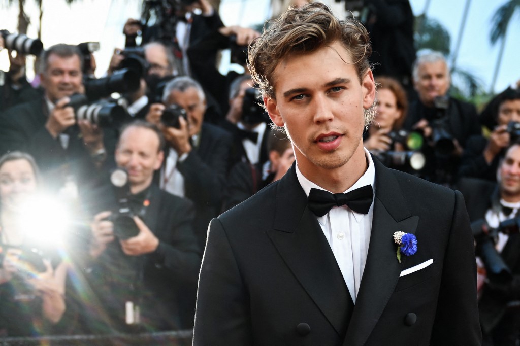 'Elvis' star Austin Butler hospitalized after filming biopic: 'My body ...