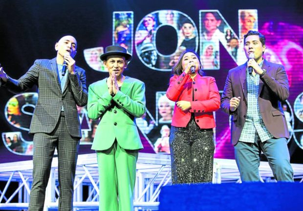 Santos (second from left) with guests OJ Mariano, Alisah Bonaobra and Gian Magdangal. STORY: Kicking and ‘Screaming,’ Jon Santos bids live comedy scene goodbye