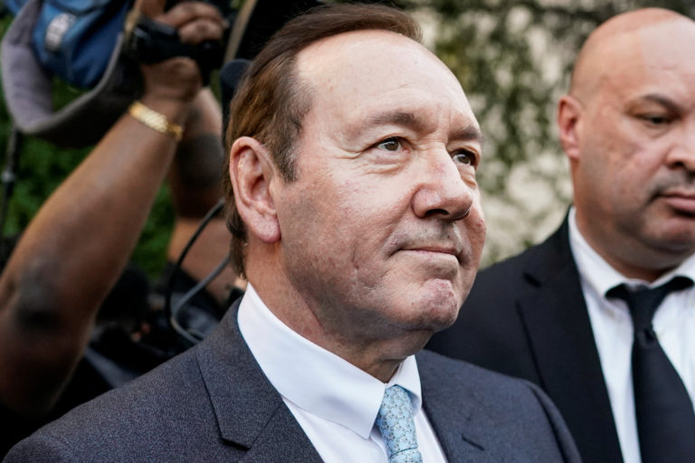 Kevin Spacey S Lawyer Challenges Accuser S Memory At Sex Abuse Trial Inquirer Entertainment