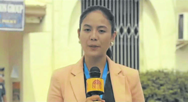 Ritz Azul as TV reporter Maryann del Rosario in “Mamasapano”