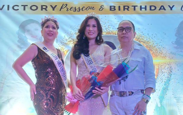 Mrs. Philippines organizers (from left) Elite Mrs. Universe (Official) Ellen Poyaoan-Santos, Ms. Universe (Official) Global Christine Escalante, and Ovette Ricalde of Megastar Productions/ARMIN P. ADINA