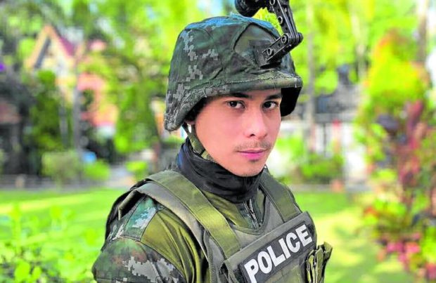 Paolo Gumabao as Superintendent Raymond Train in "Mamasapano: Now It Can Be Told"