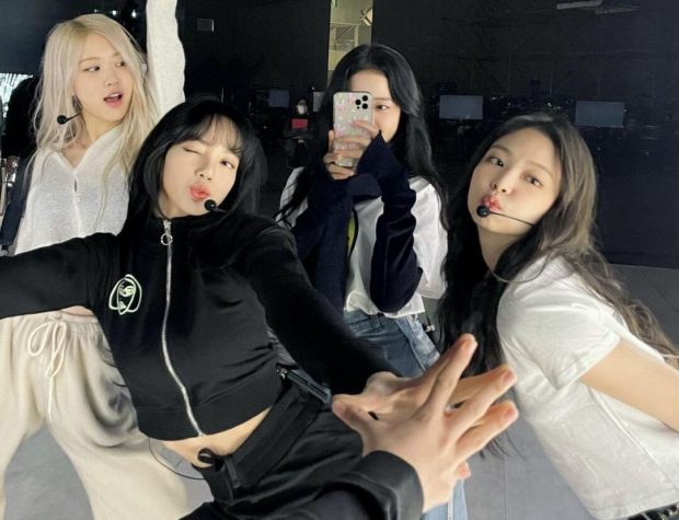 (From left) Rosé, Lisa, Jisoo, and Jennie. Image: Instagram/@sooyaaa__