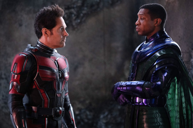 Paul Rudd as Scott Lang/Ant-Man and Jonathan Majors as Kang the Conqueror in Marvel Studios' ANT-MAN AND THE WASP: QUANTUMANIA. Photo by Jay Maidment / Marvel Studios