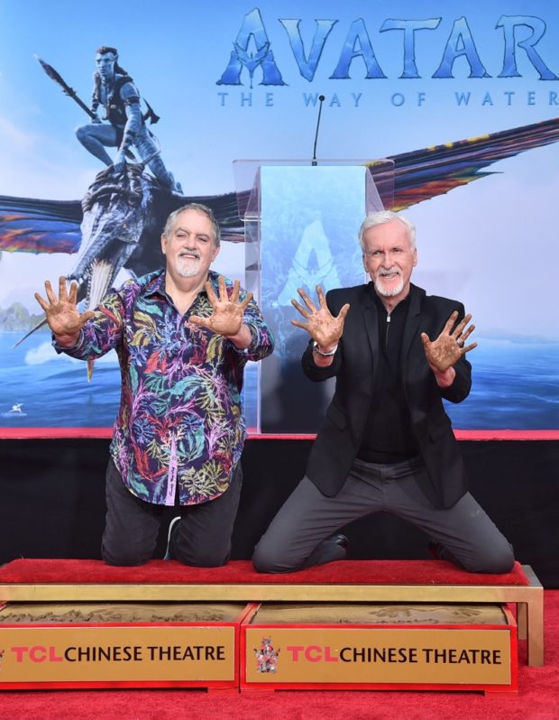 HOLLYWOOD, CALIFORNIA - JANUARY 12: (L-R) Jon Landau and James Cameron attend the handprints and footprints ceremony honoring "Avatar: The Way Of The Water" filmmakers James Cameron and Jon Landau at TCL Chinese Theatre in Hollywood, California on January 12, 2023.   Alberto E. Rodriguez/Getty Images for 20th Century Studios/AFP (Photo by Alberto E. Rodriguez / GETTY IMAGES NORTH AMERICA / Getty Images via AFP)