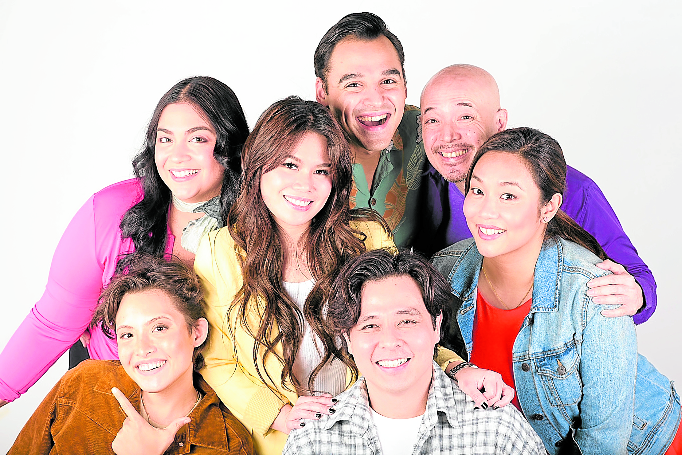 Cast of “Breakups & Breakdowns” (clockwise, from top left): Sarah Facuri, TanyaManalang, Nelsito Gomez, Joel Trinidad, NIcky Triviño, Reb Atadero and Rachel
Coates